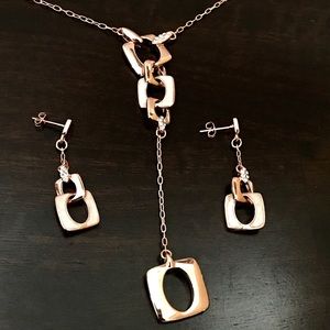 Necklace with earrings